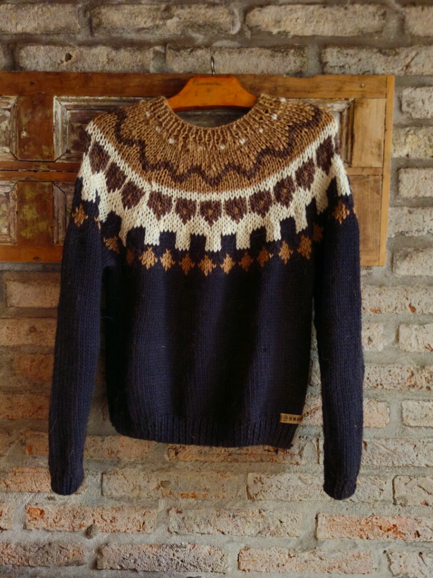 Black base merino wool sweaters 1