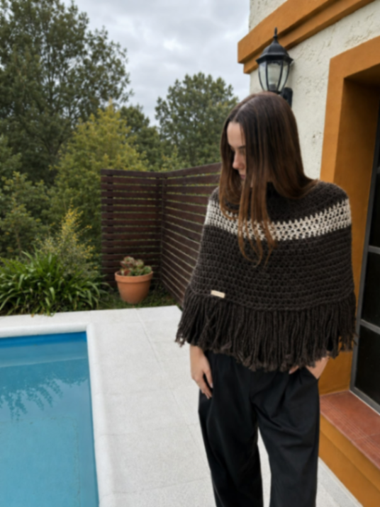 Belén Poncho 1